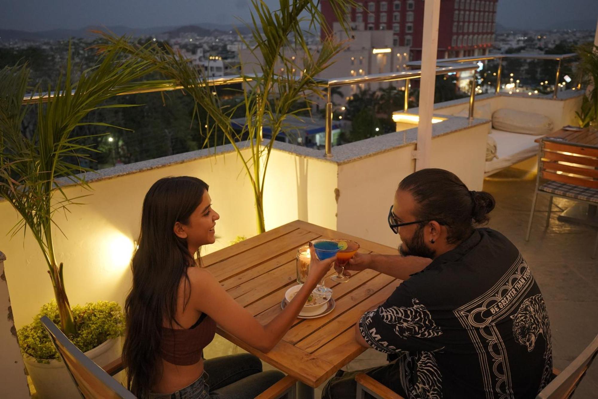 Hotel Wonder Cliff Udaipur Luaran gambar