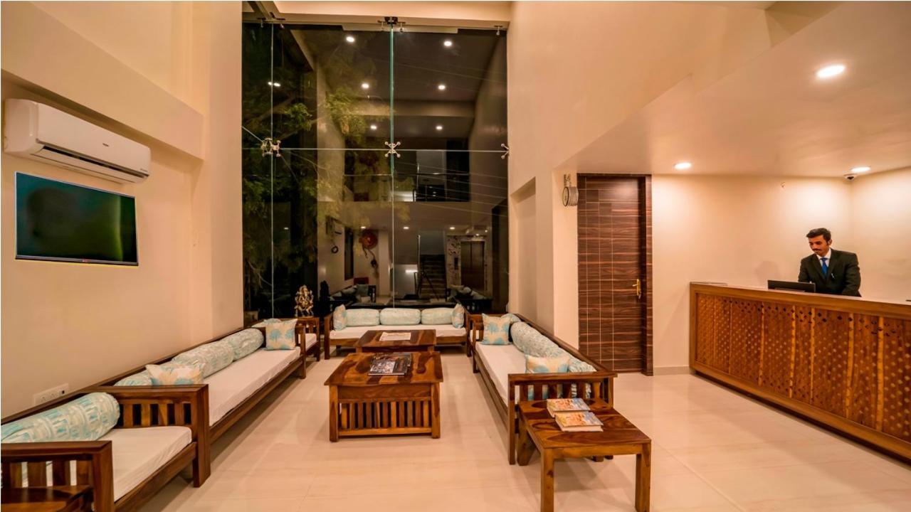 Hotel Wonder Cliff Udaipur Luaran gambar